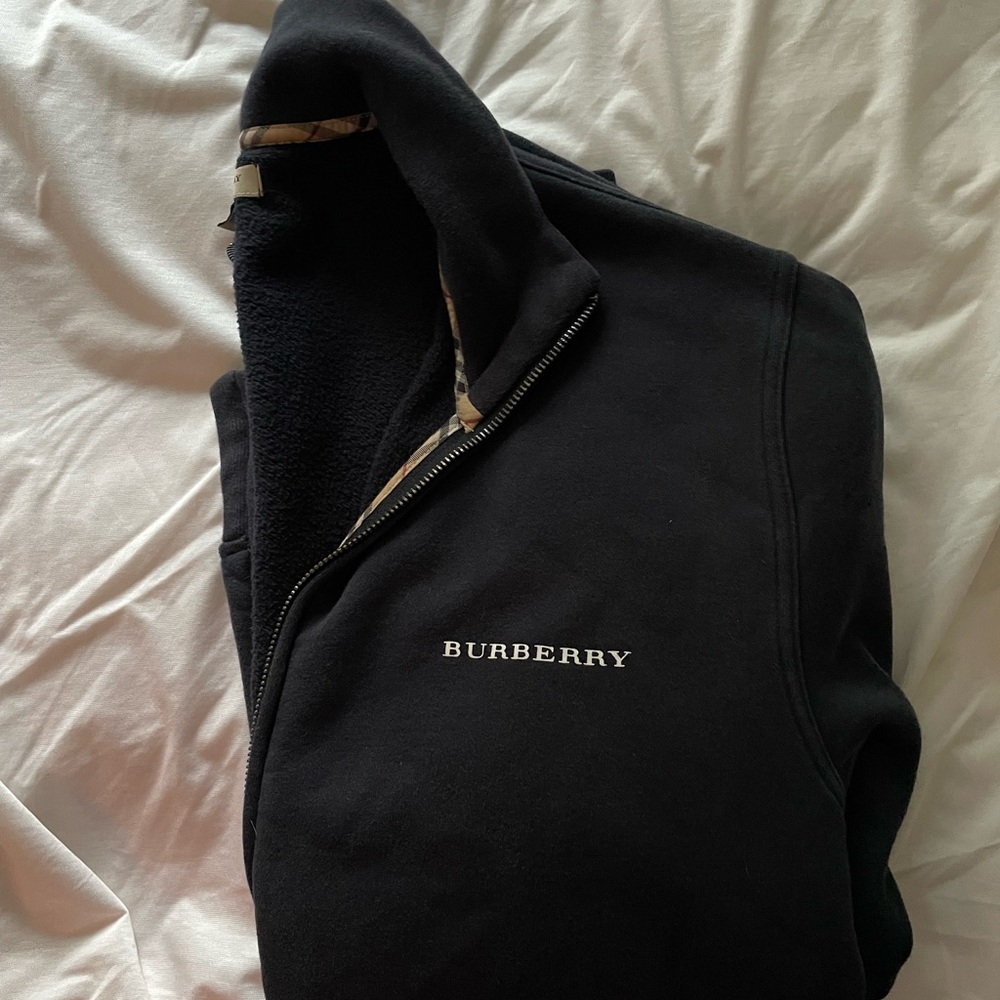 Men’s Burberry Sweatshirt XL (fits more like Large)